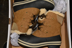 Assorted Shelf Pull Fall/Winter Womens Shoes