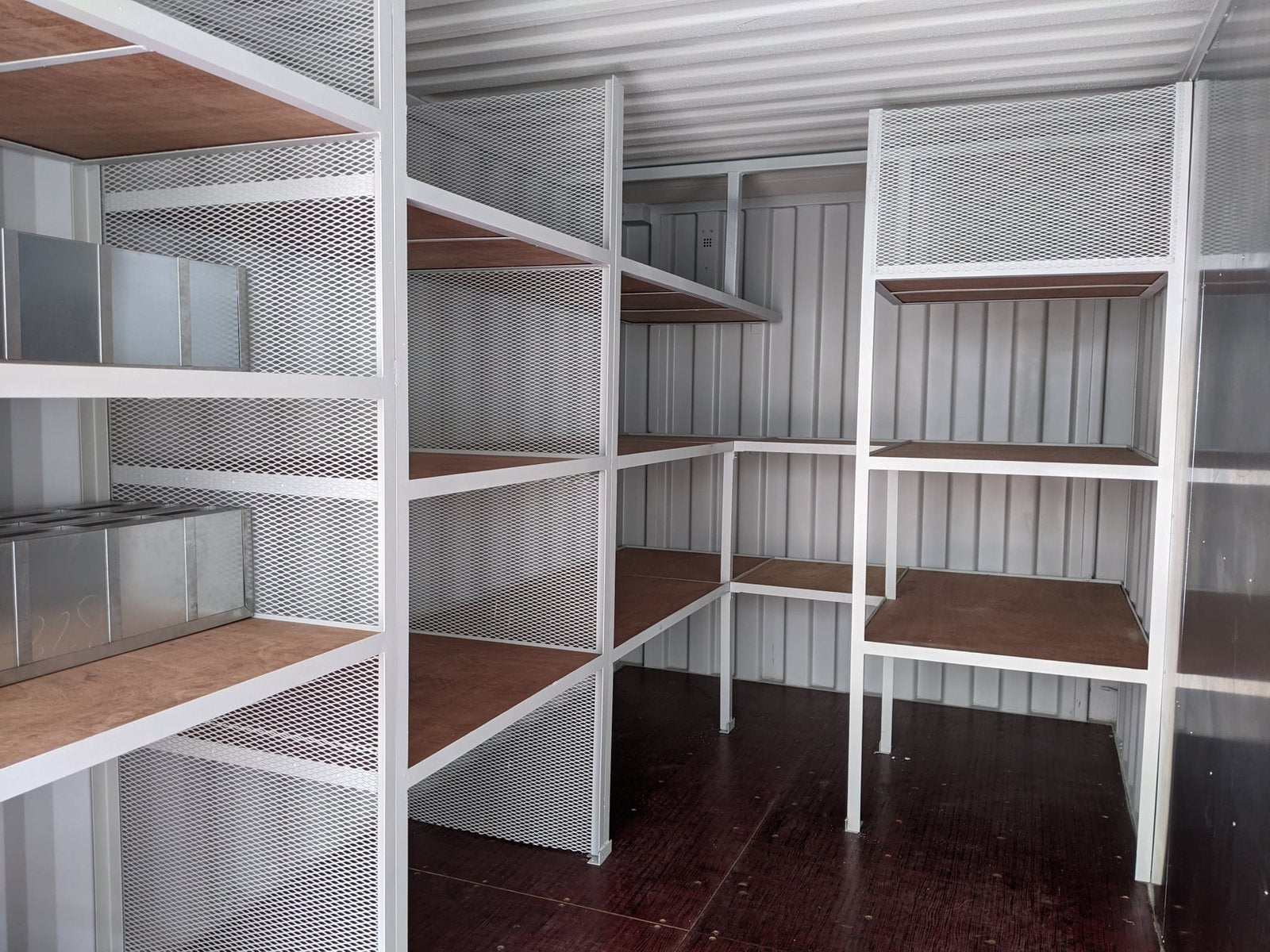 NEW 20FT WORKSHOP CONTAINERS – Built for Durability &amp; Performance