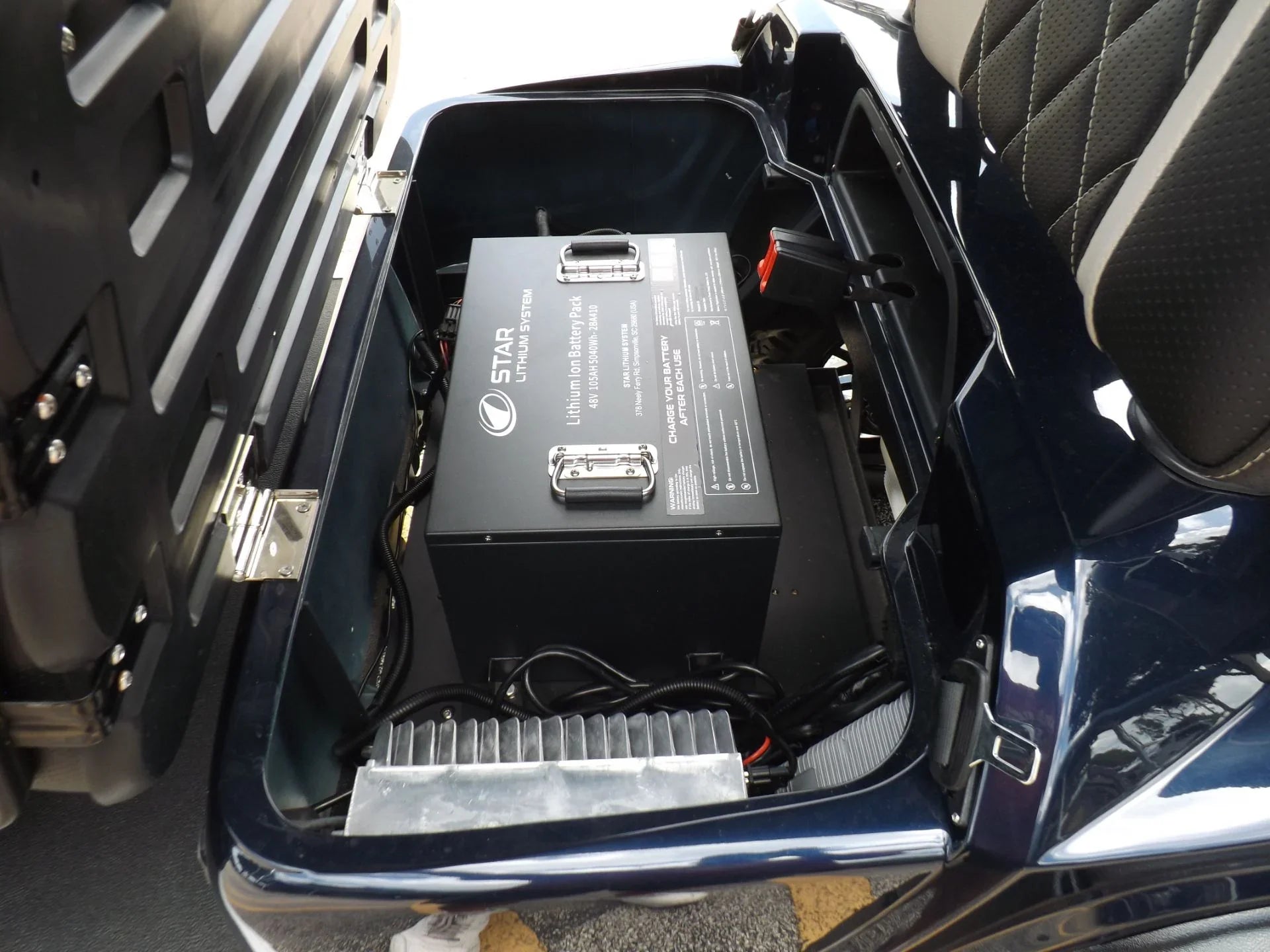 2024 Star EV SIRIUS 4+2 Lifted Lithium Golf Cart for Sale