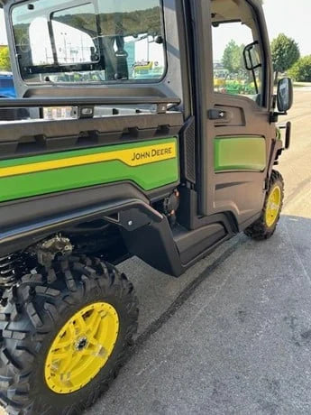 2025 John Deere Gator 4WD Utility Cart for Sale