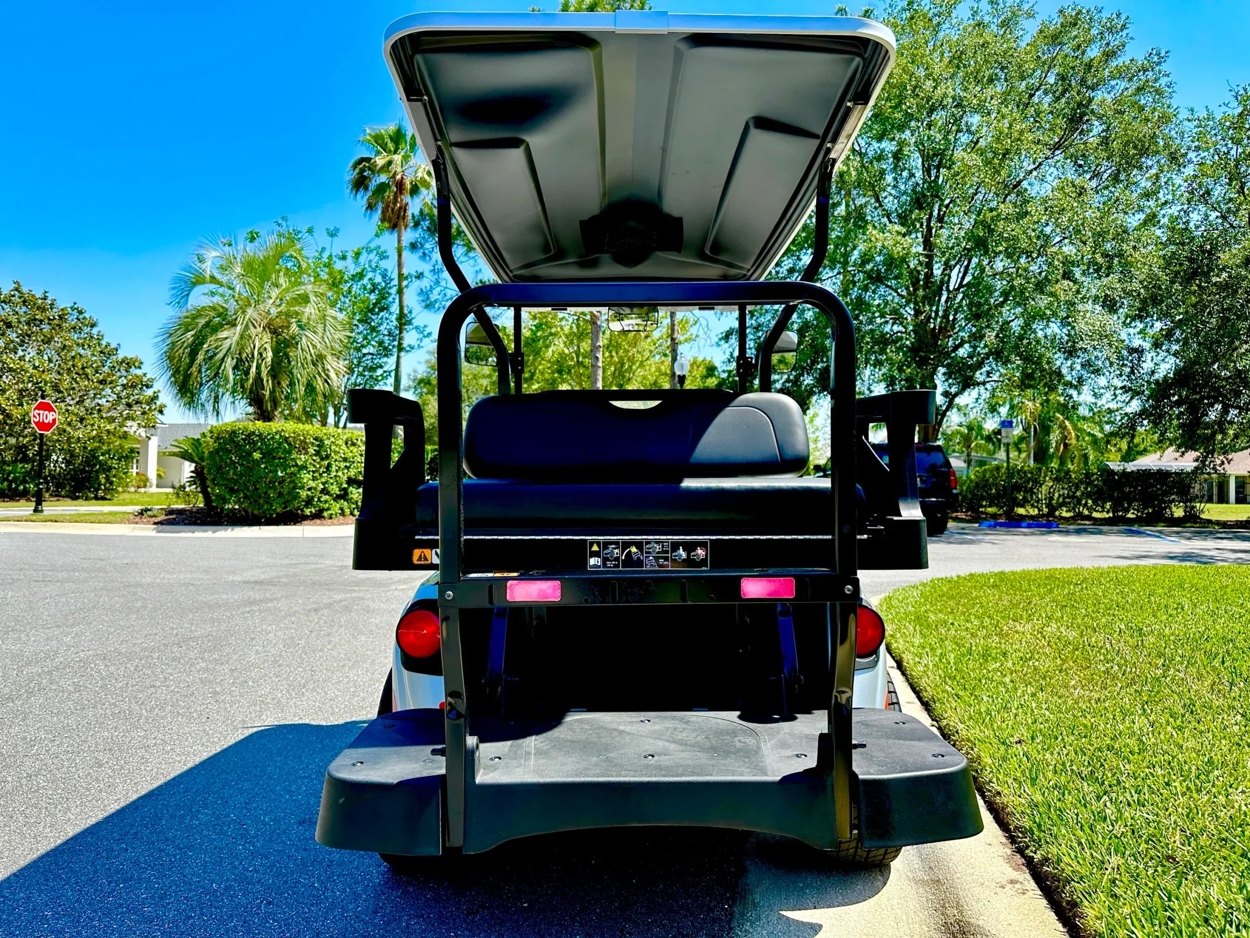 2023 E-Z-GO Valor 2+2 EX1 Golf Cart for Sale