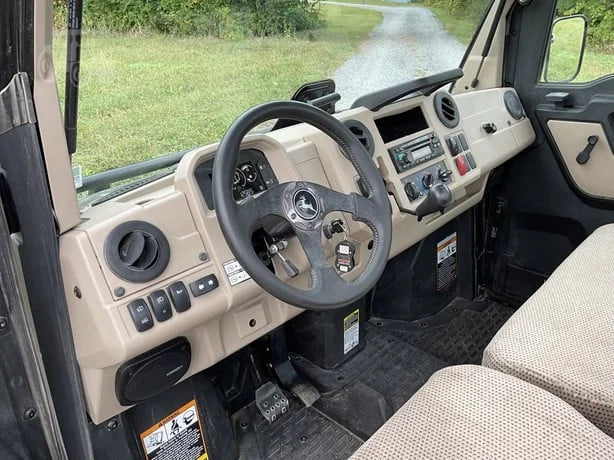 2021 John Deere Gator XUV 835R 4WD Utility Cart for Sale