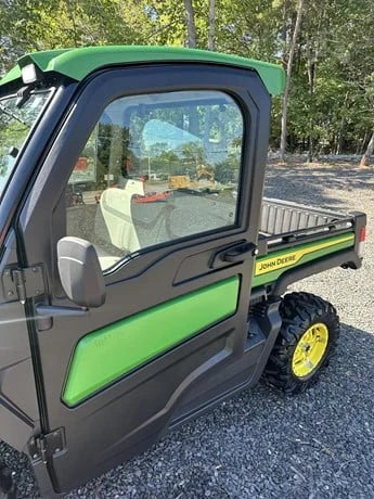 2023 John Deere Gator XUV 835R 4WD Drive Utility Cart for Sale