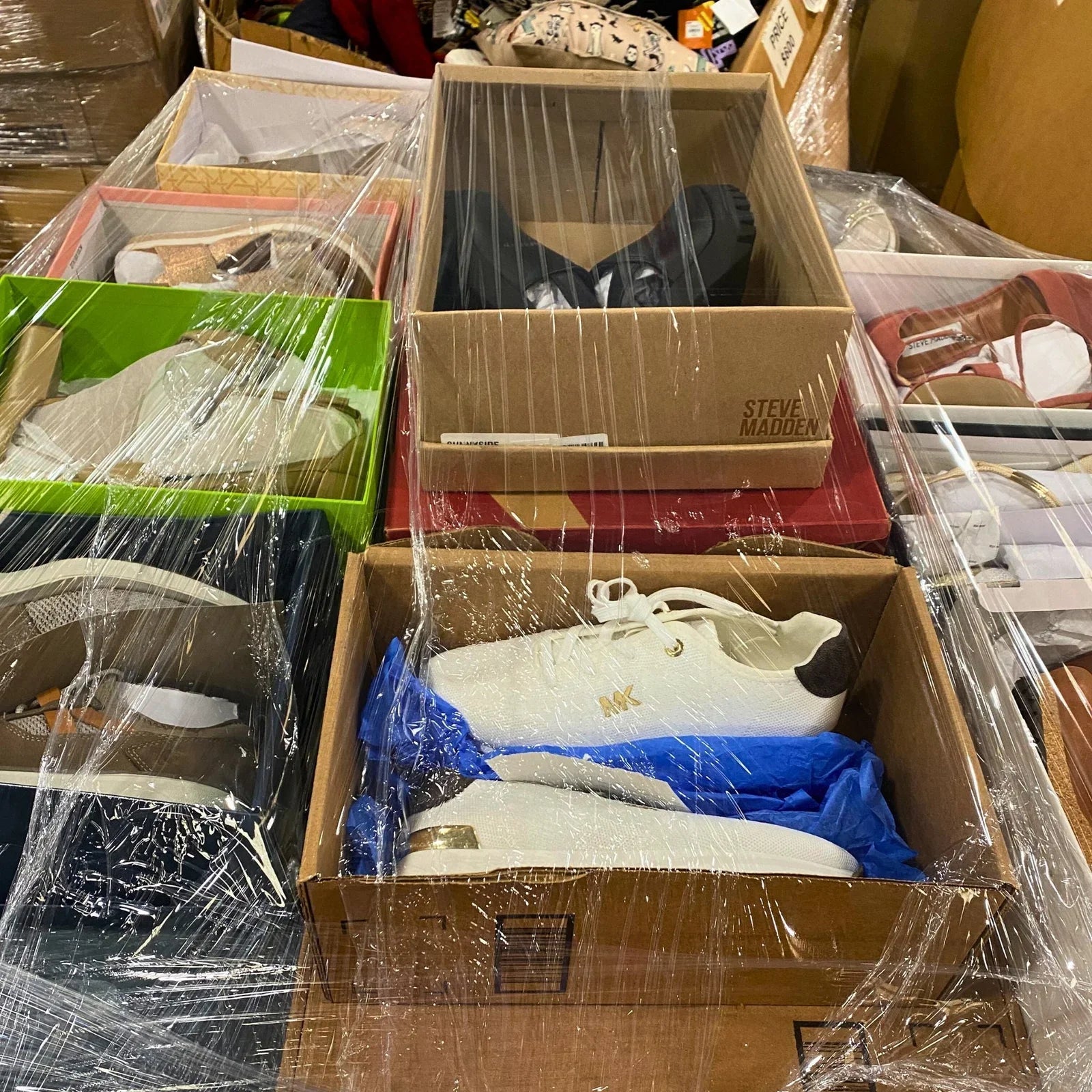 Mixed Shoes Pallet