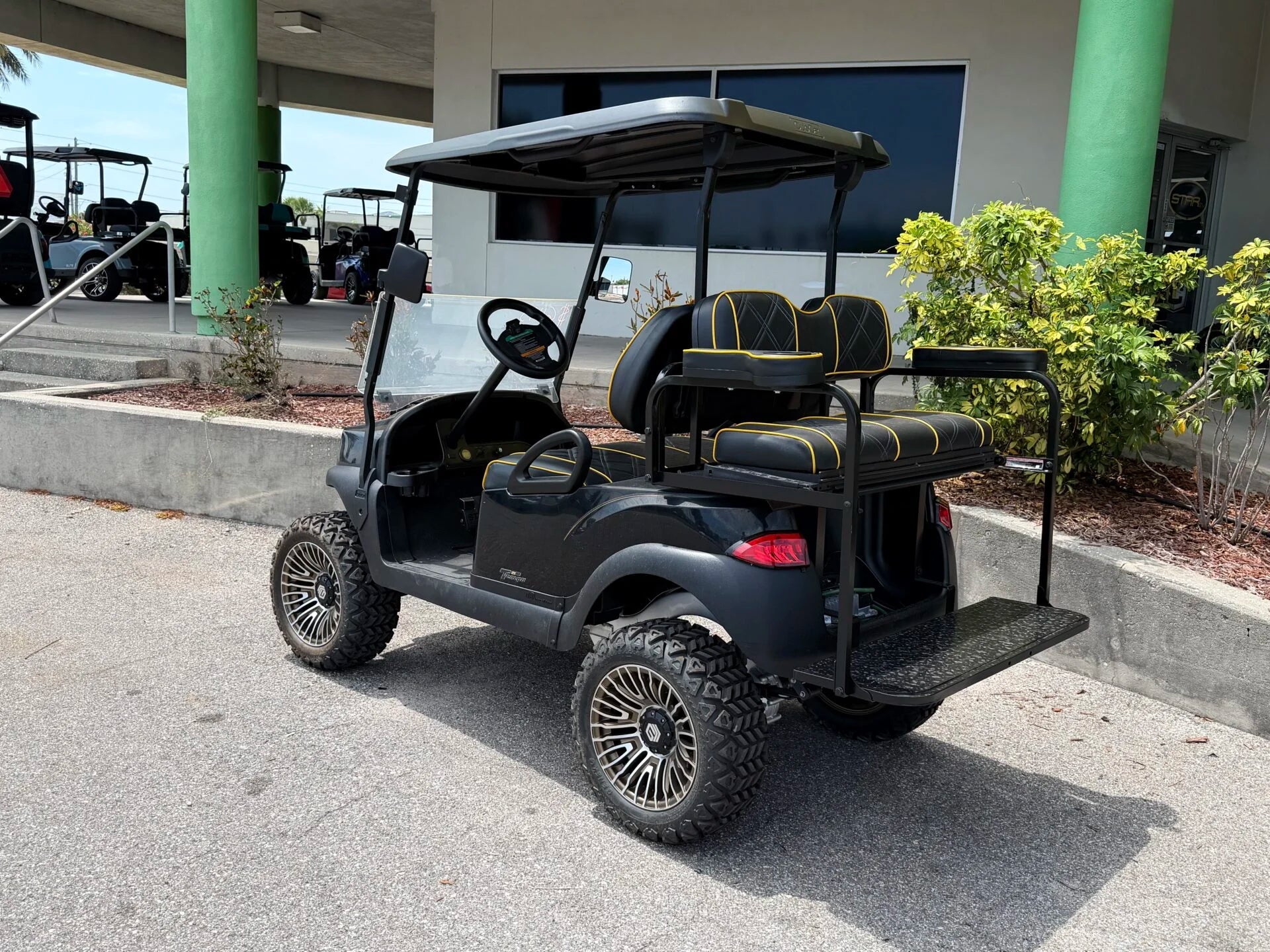 2020 Club Car Tempo Lithium Lifted Golf Cart for Sale
