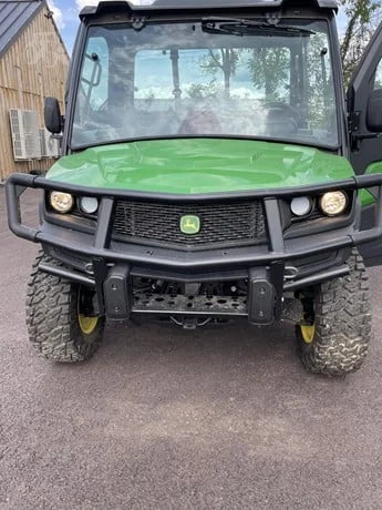 2023 John Deere Gator XUV 835M HVAC For Sale