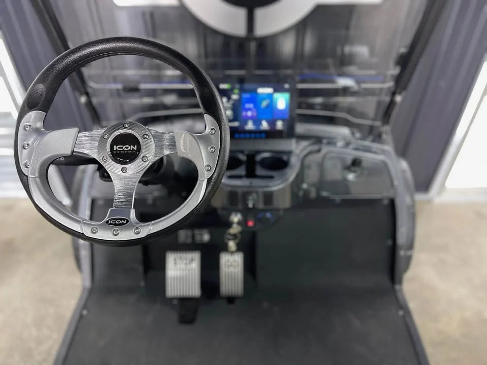 Green 2024 Icon EV I40L Golf Cart for Sale