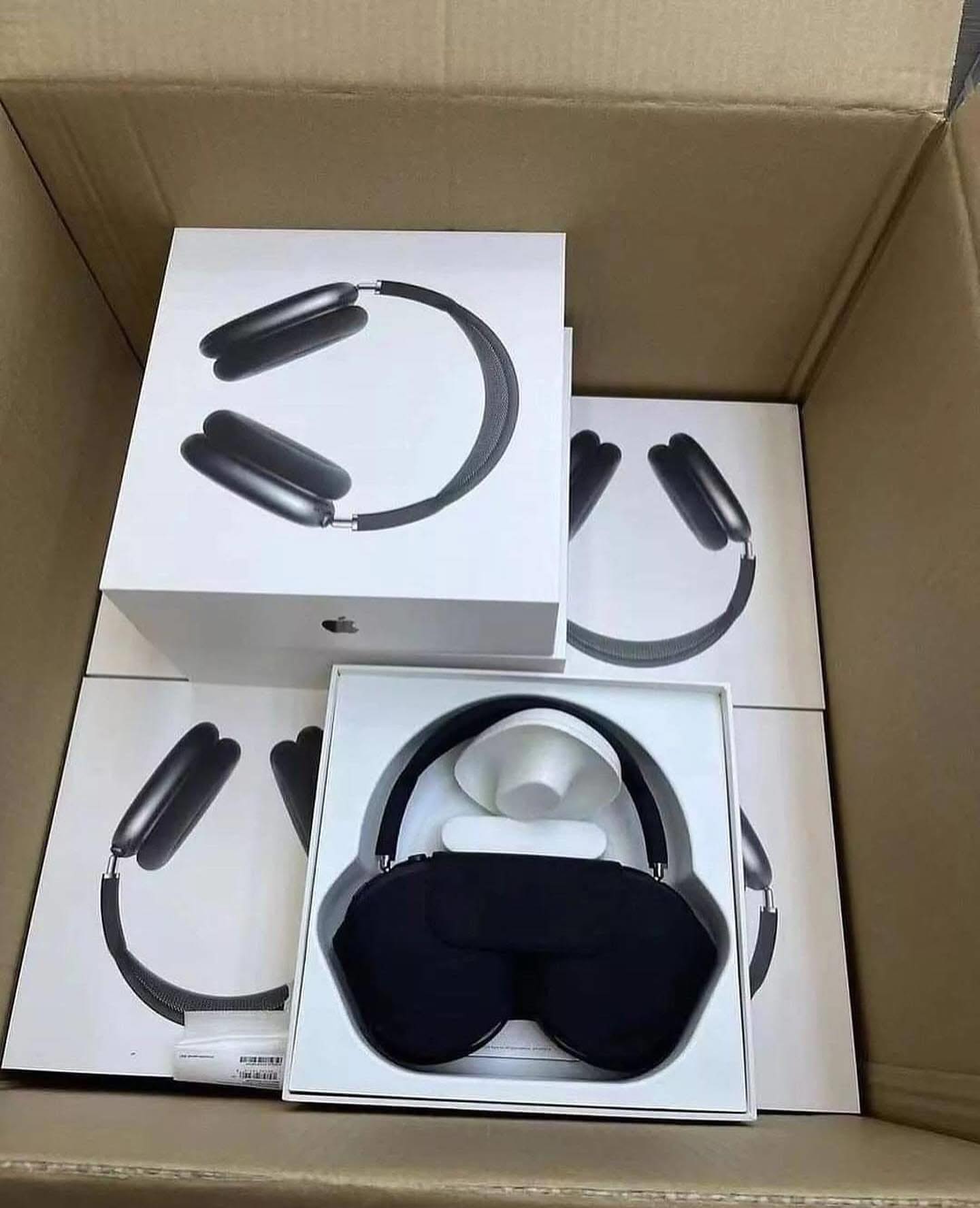 Apple Airpod Pro Max Liquidation Pallets