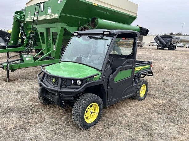 2023 John Deere Gator XUV 835M 4WD Utility Cart for Sale