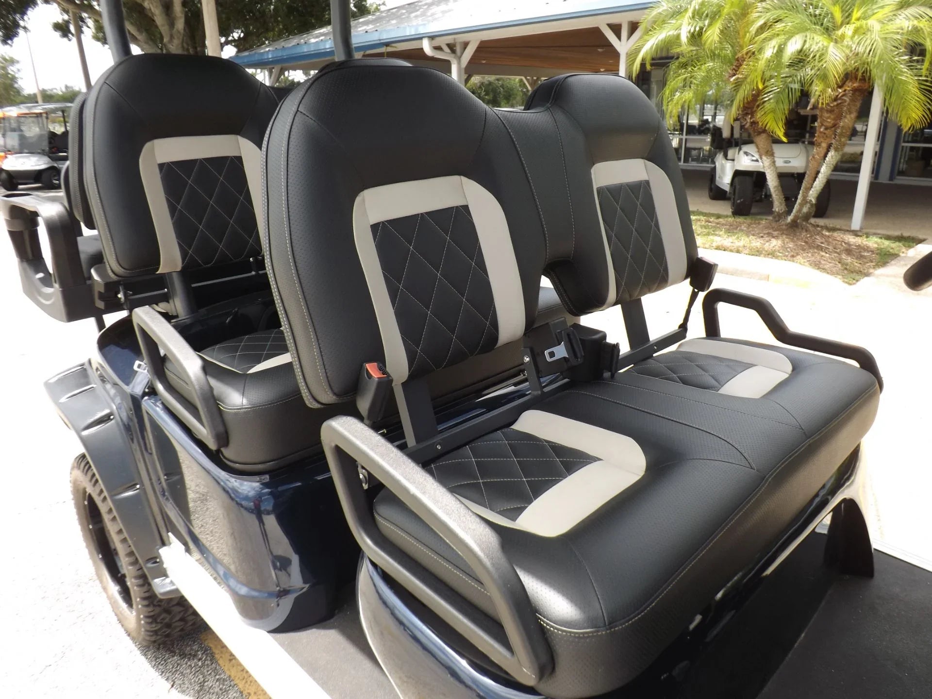 2024 Star EV SIRIUS 4+2 Lifted Lithium Golf Cart for Sale