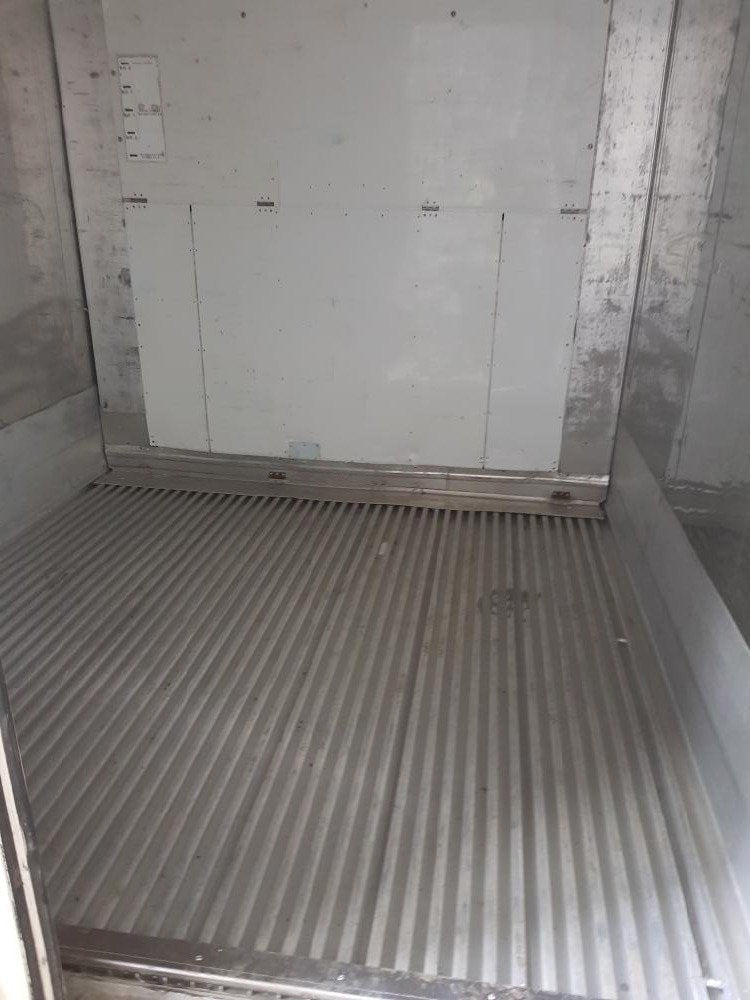 10ft x 8ft 10′ Reefer Container, Used