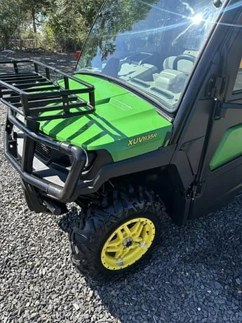 2023 John Deere Gator XUV 835R 4WD Drive Utility Cart for Sale