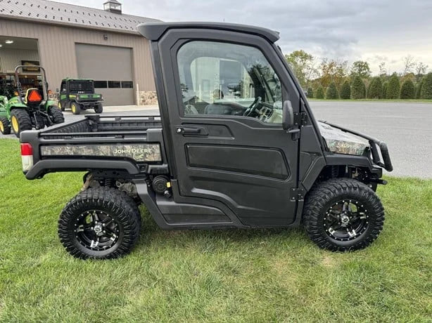 2023 John Deere Gator XUV 835R 4WD Utility Cart for Sale
