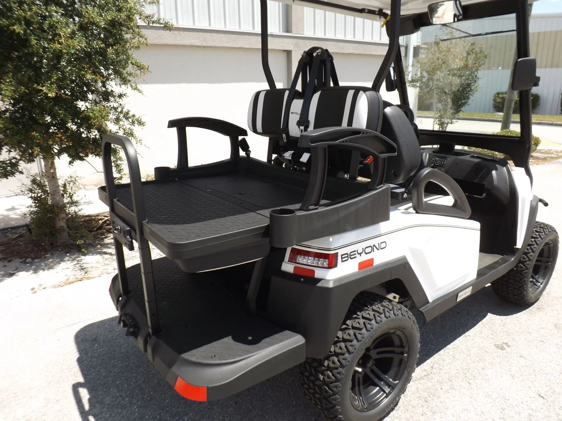 White 2022 Bintelli BEYOND 4P Lifted Golf Cart for Sale