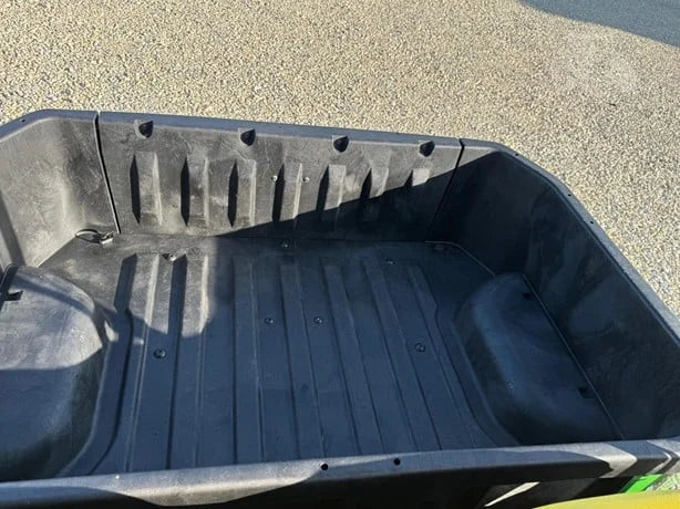 2014 John Deere Gator XUV 550 4x4 Gas Utility Cart For Sale