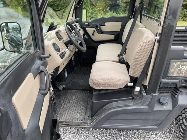 2021 John Deere Gator XUV 835R 4WD Utility Cart for Sale