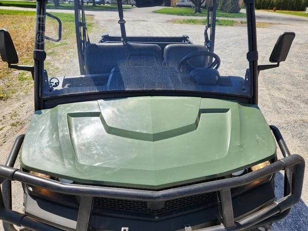 2018 John Deere Gator XUV 835M 4WD Utility Cart for Sale