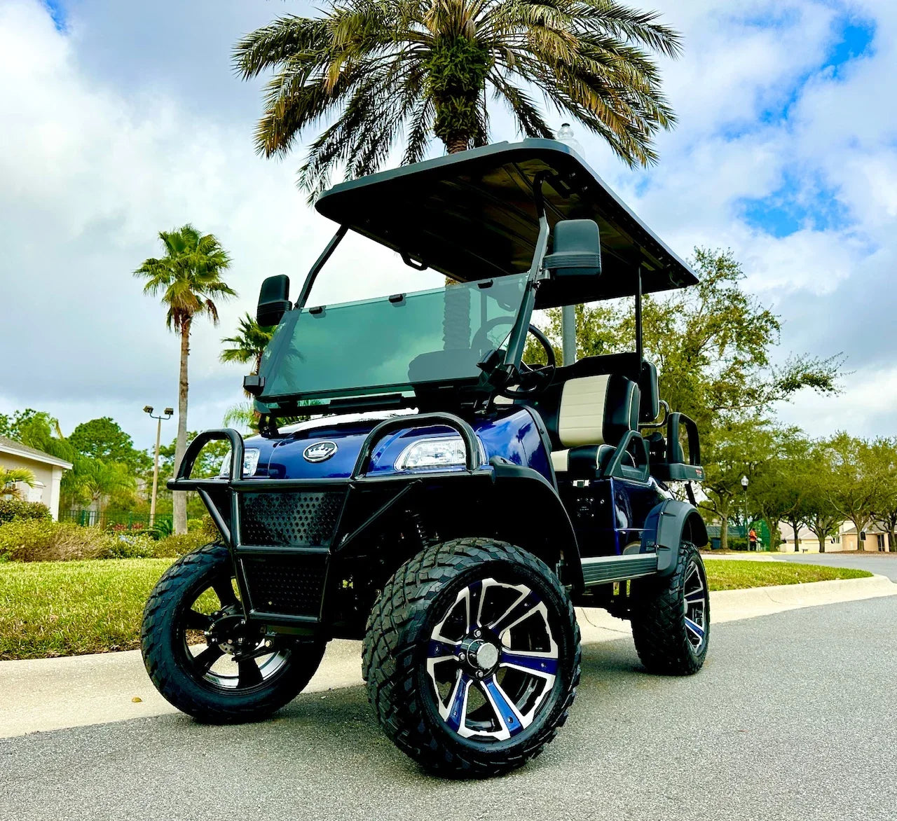 2024 Evolution Forester 4 Plus Golf Cart for Sale