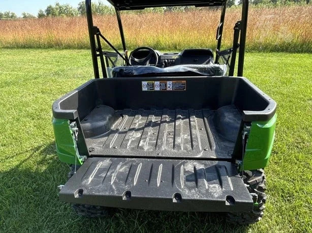 2025 John Deere Gator XUV 560E 4x4 Gas Utility Cart For Sale