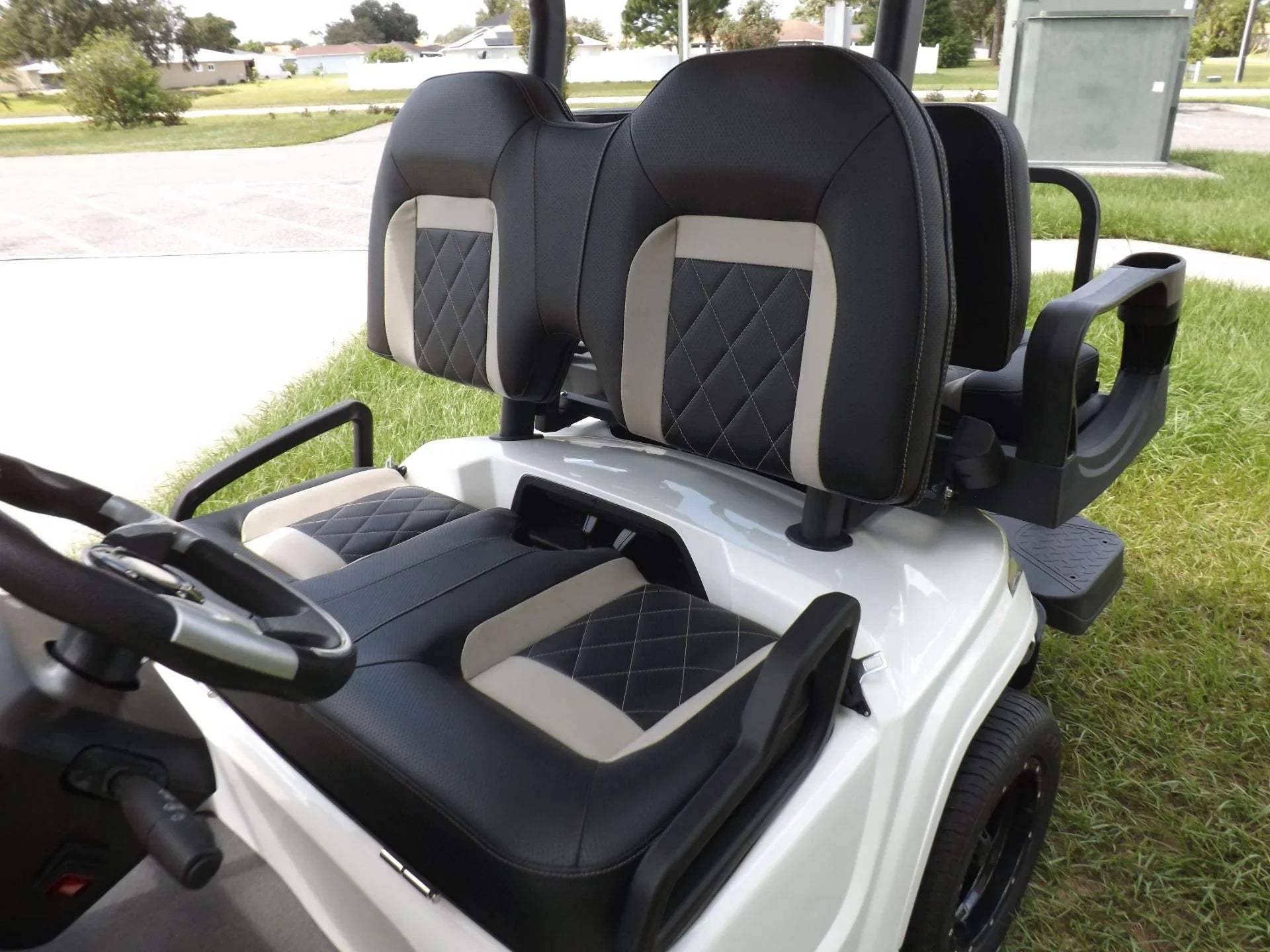 White 2023 Star EV SIRIUS 2+2 Golf Cart for Sale