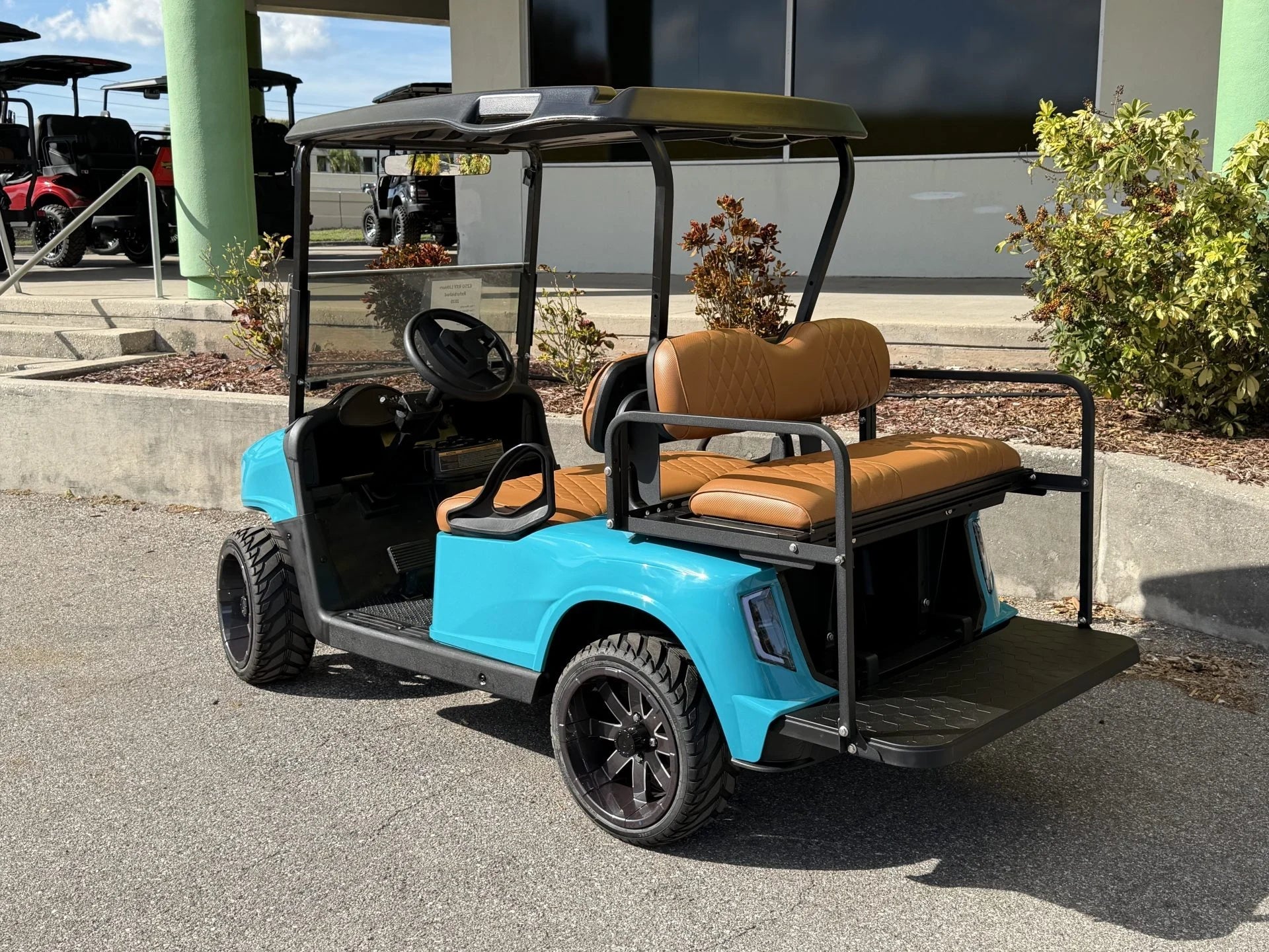 2020 E-Z-GO RXV Elite APEX Lithium Golf Cart for Sale