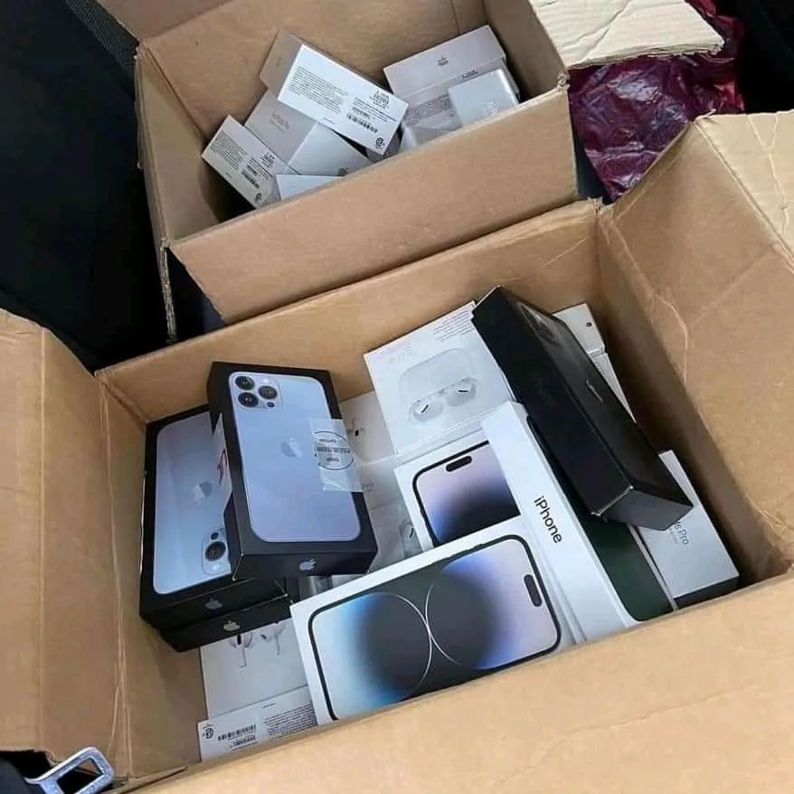 Bulk Iphone 13 Liquidation Pallets