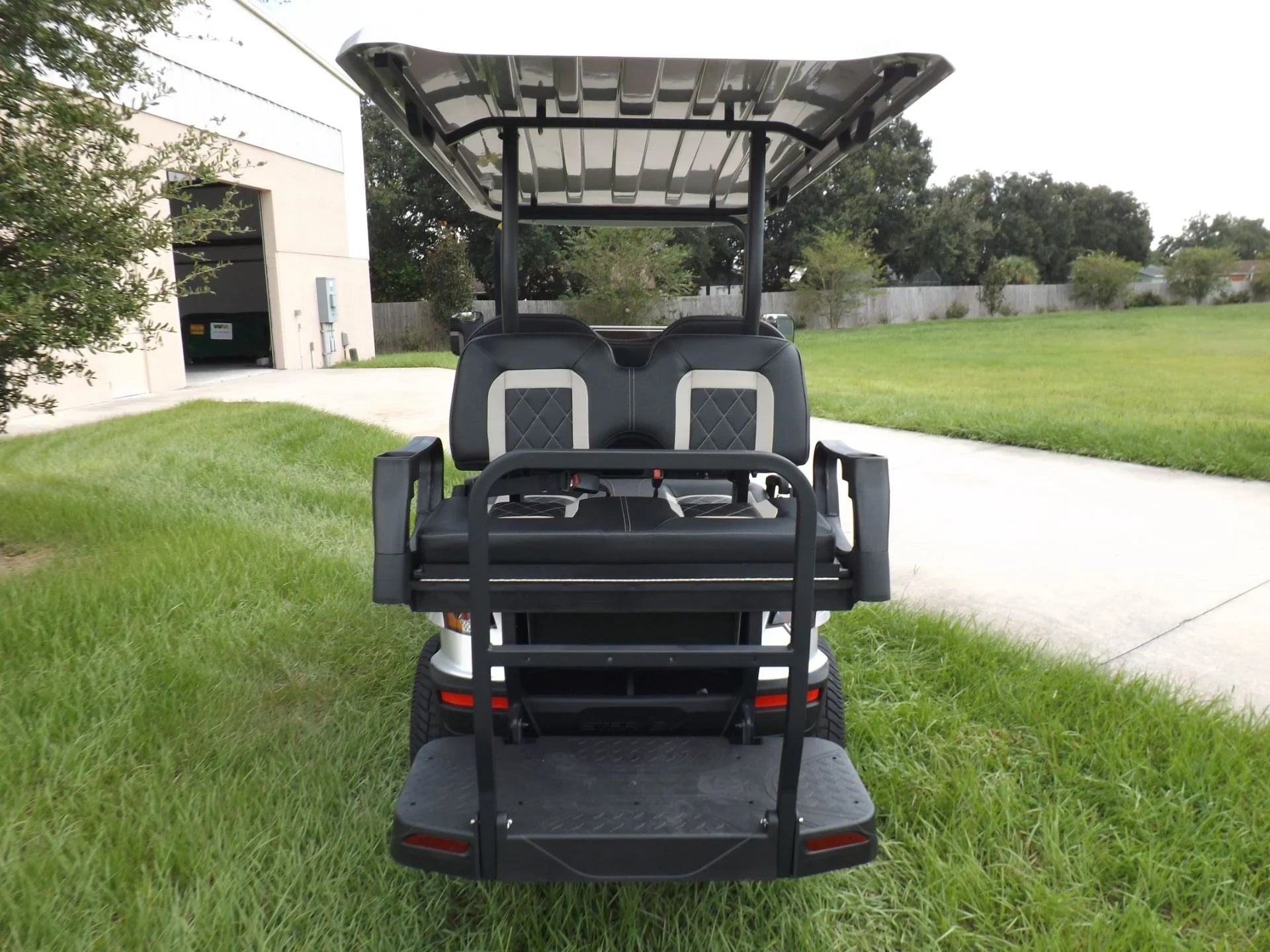 Light Metallic 2023 Star EV SIRIUS 2+2 Golf Cart for Sale