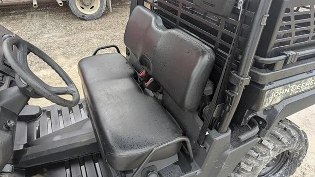 2012 John Deere Gator XUV 550 4WD Utility Cart for Sale