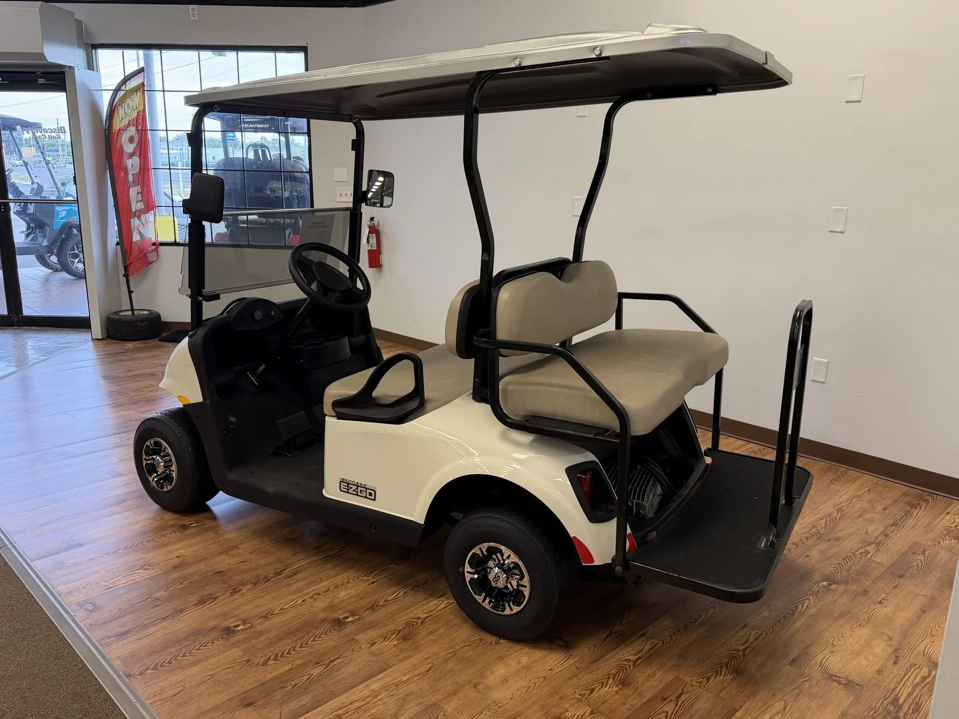 2018 E-Z-GO RXV Golf Cart for Sale