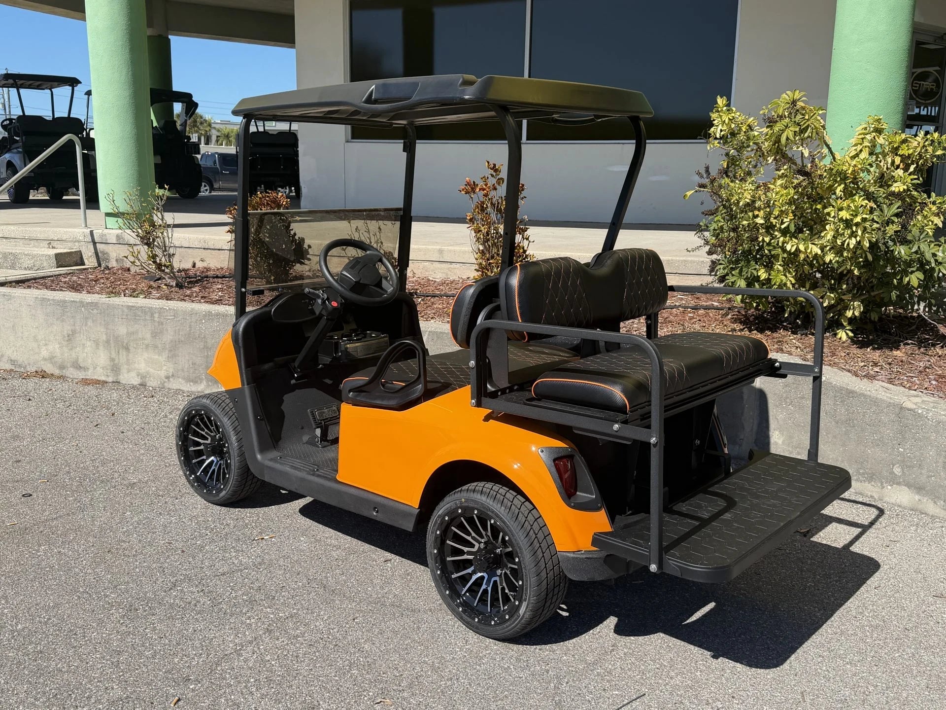 2020 E-Z-GO RXV Elite Lithium Golf Cart for Sale (Florida Orange)