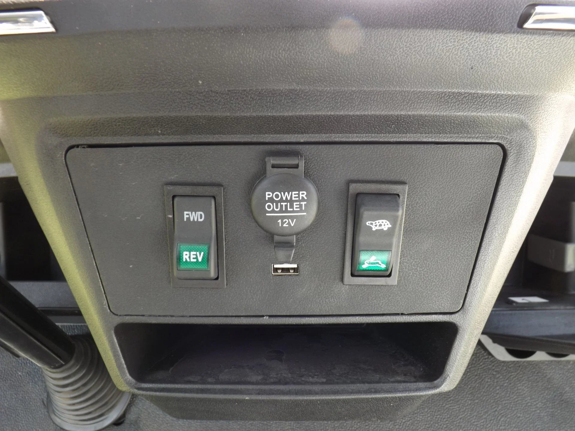 White 2023 Star EV SIRIUS 2+2 Golf Cart for Sale