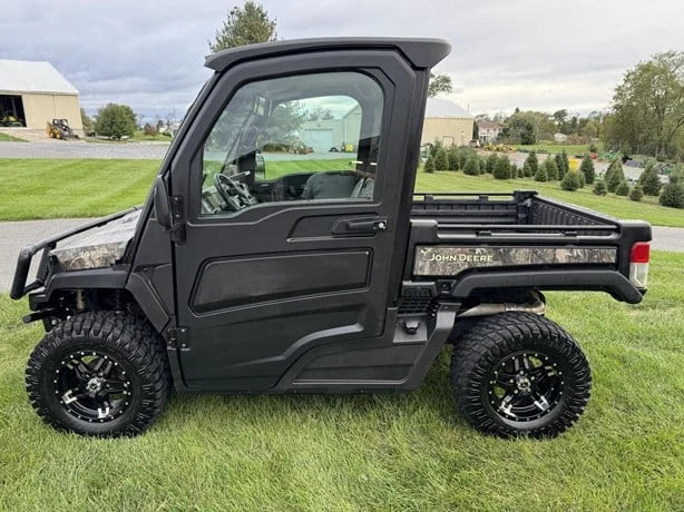 2023 John Deere Gator XUV 835R 4WD Utility Cart for Sale