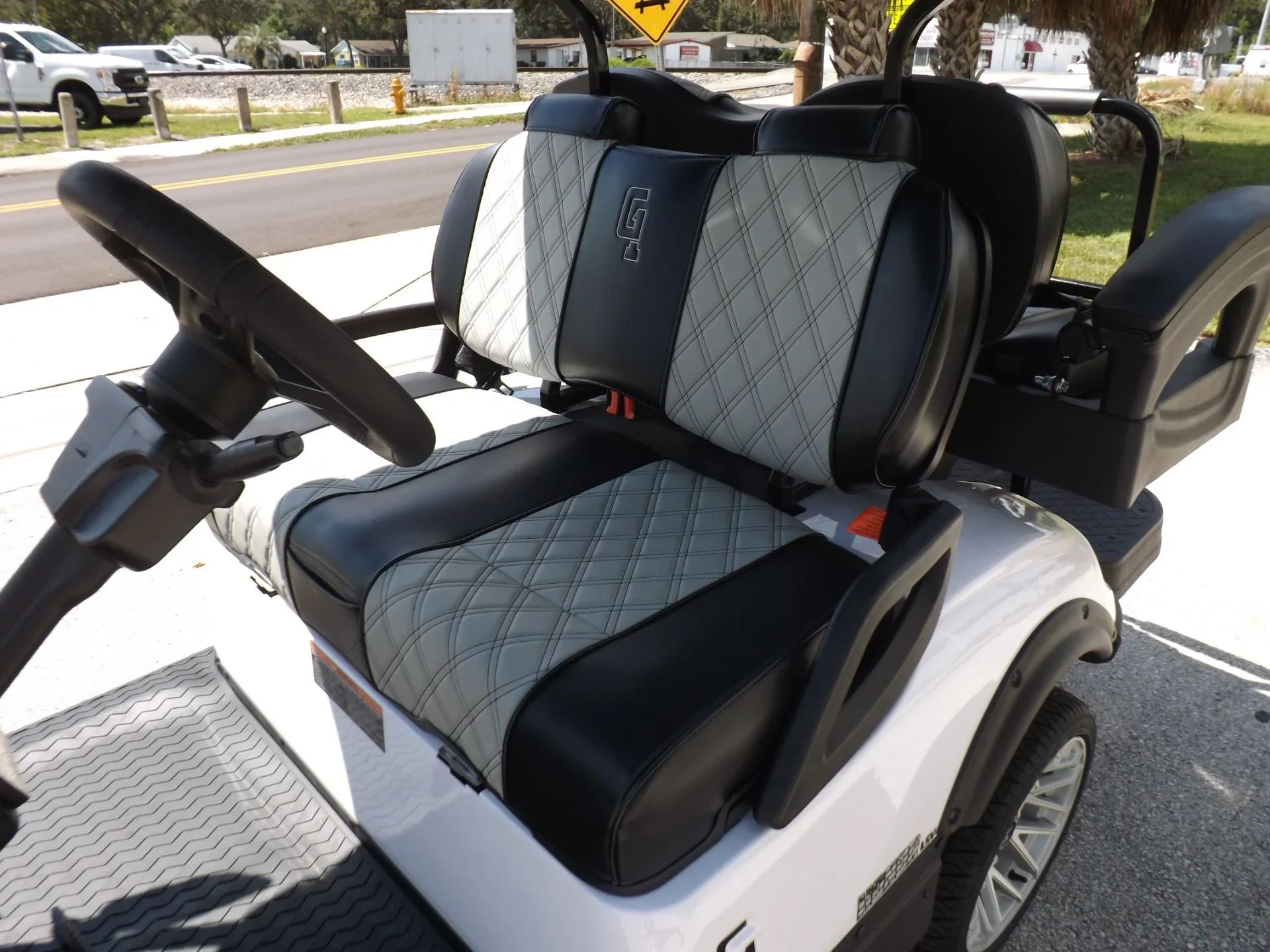 White 2023 HONOR LSV 2+2 G1 Lifted Lithium Golf Cart for Sale