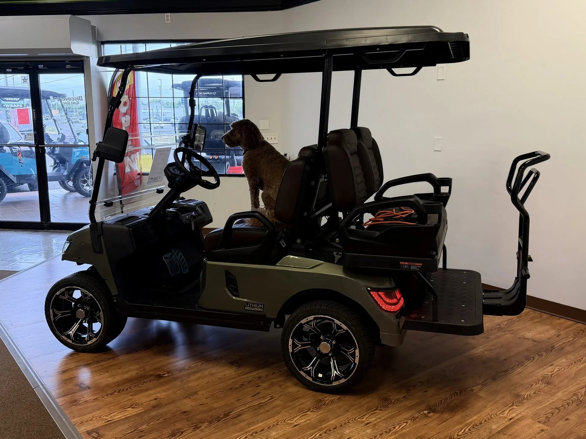 2026 Tara Summit Air 2+2 Lithium 105AH Golf Cart for Sale