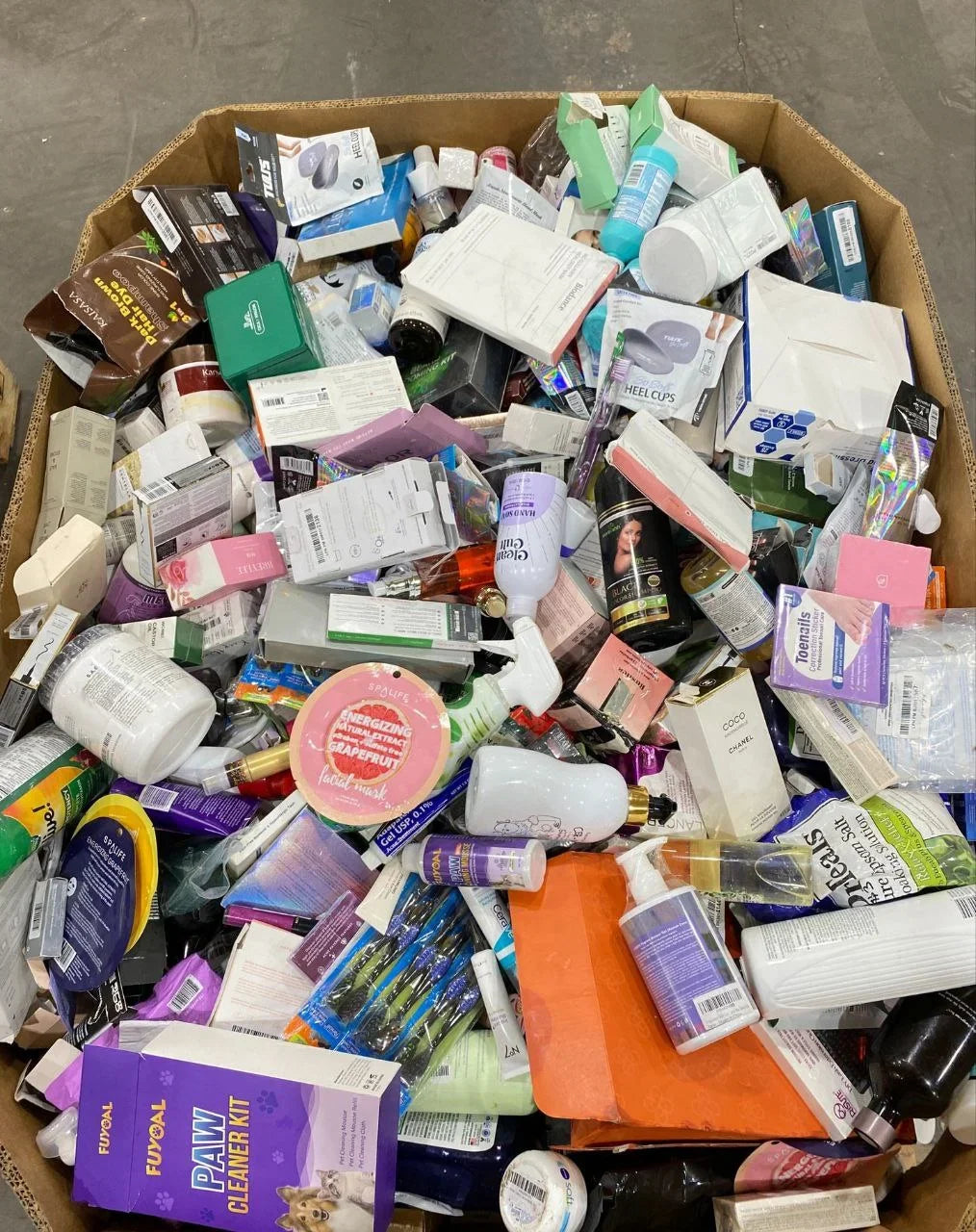 Health and beauty liquidation pallets