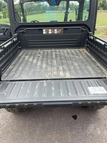 2023 John Deere Gator XUV 835M HVAC For Sale