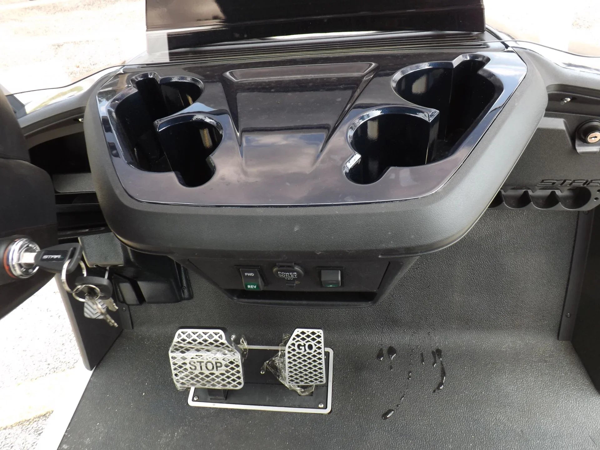 Black 2024 Star EV SIRIUS 4 Forward Lithium Golf Cart for Sale