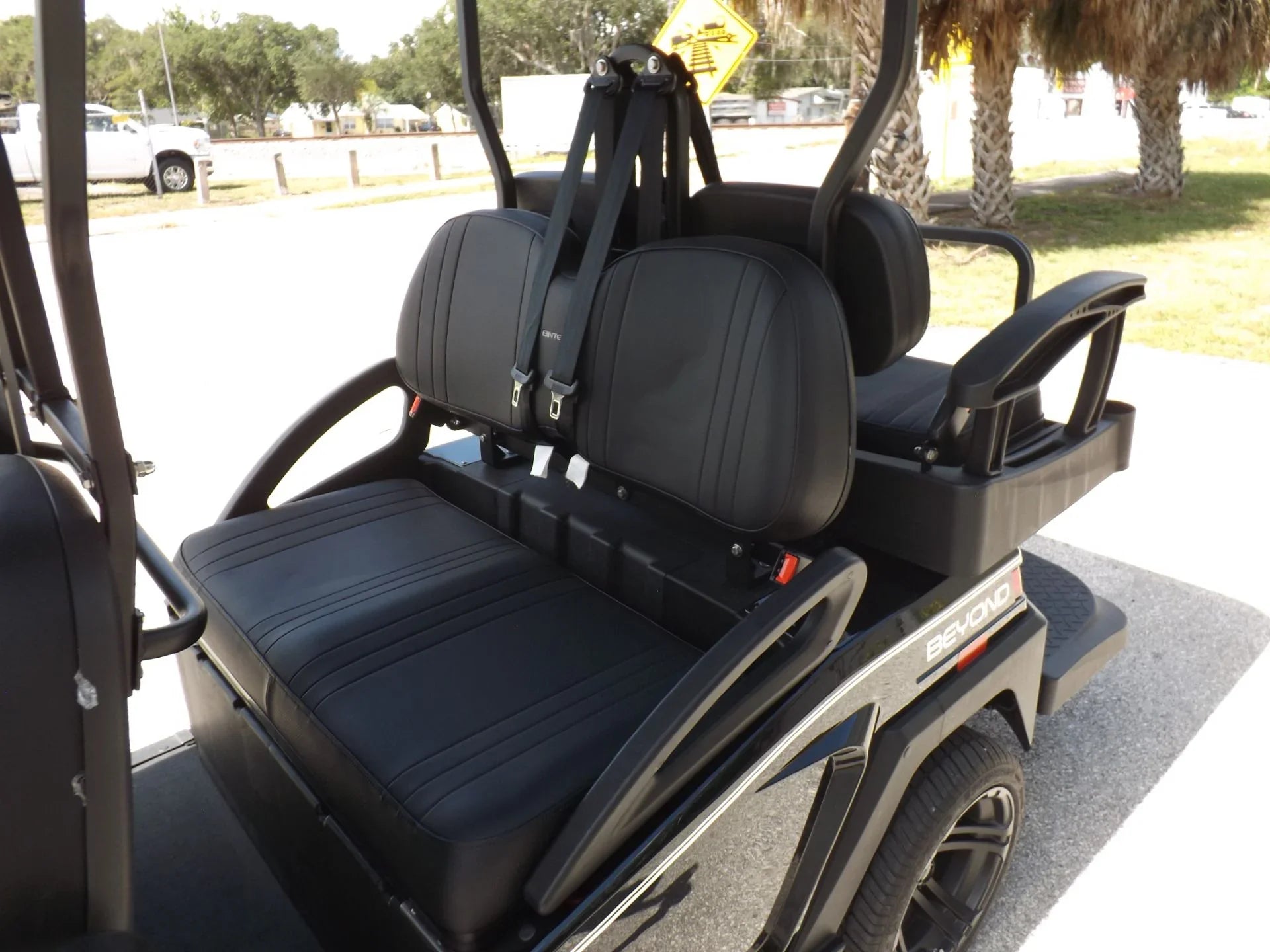 2022 Bintelli BEYOND 6P Golf Cart for Sale