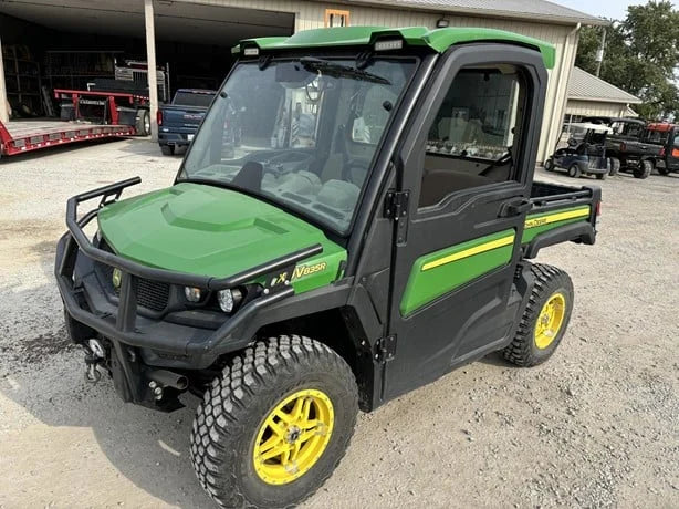 2018 John Deere Gator XUV 835R 4WD UTV for Sale