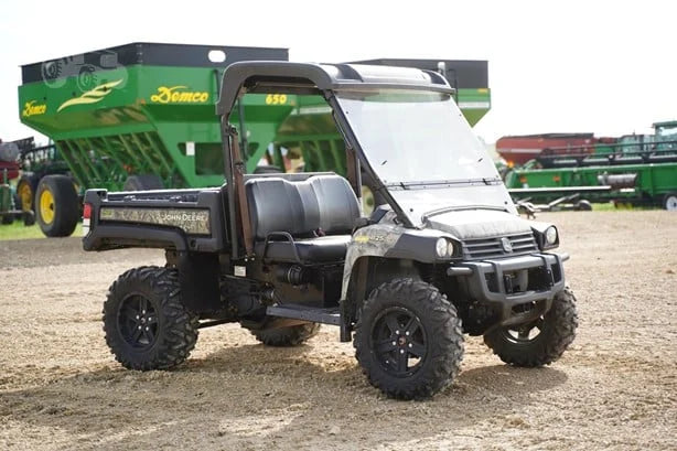 2017 John Deere Gator XUV 825i 4WD Utility Cart for Sale