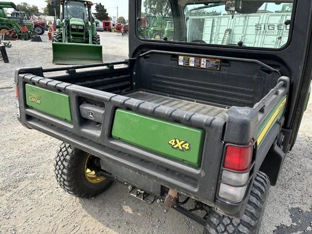 2018 John Deere Gator XUV 835R 4WD UTV for Sale