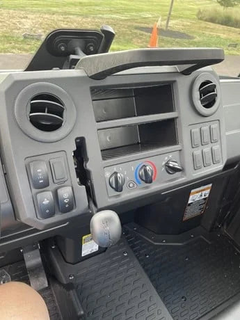 2023 John Deere Gator XUV 835M HVAC For Sale