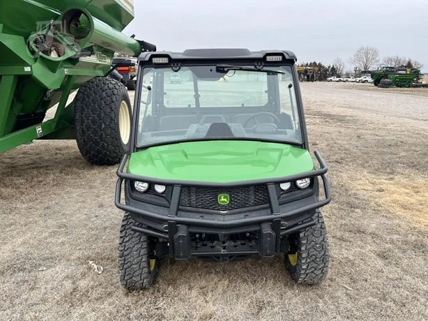 2023 John Deere Gator XUV 835M 4WD Utility Cart for Sale