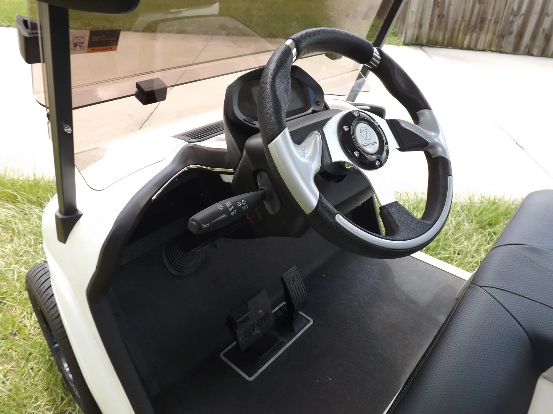 White 2023 Star EV SIRIUS 2+2 Golf Cart for Sale
