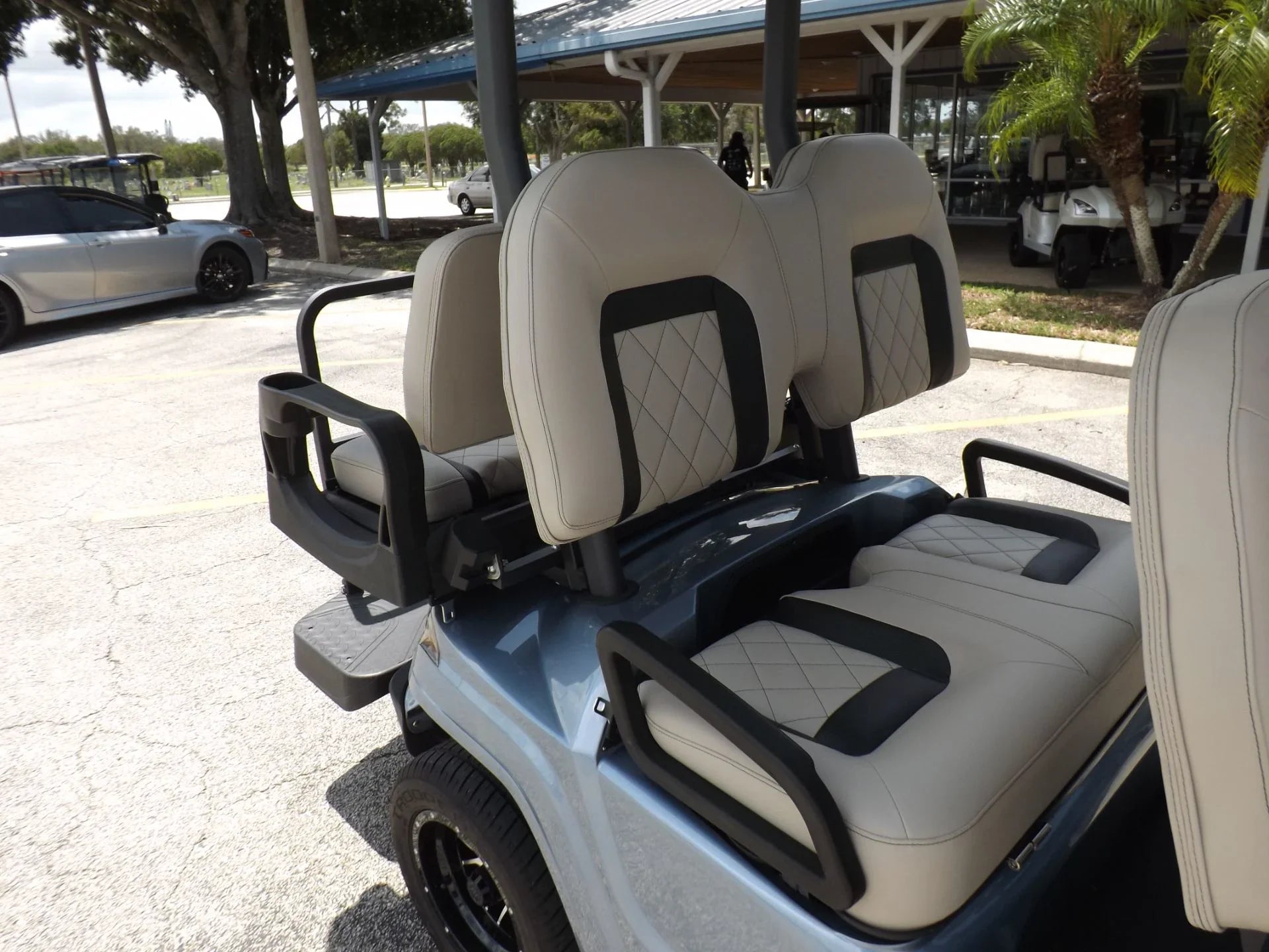 2024 Star EV SIRIUS 4+2 Lithium Golf Cart for Sale