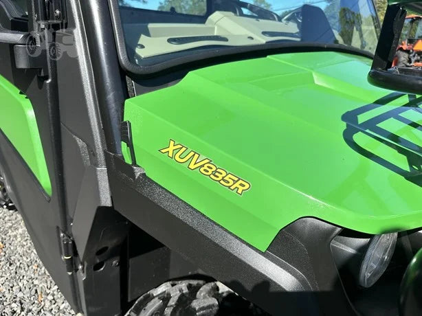 2023 John Deere Gator XUV 835R 4WD Drive Utility Cart for Sale