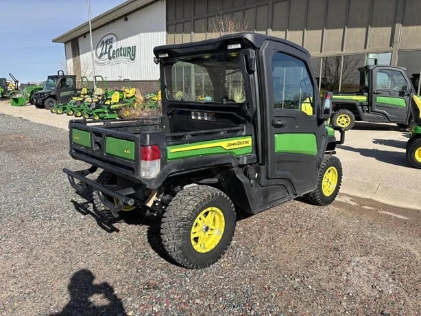2023 John Deere Gator XUV 835M 4WD Utility Cart for Sale