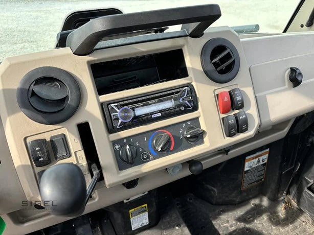 2018 John Deere Gator XUV 835R 4WD UTV for Sale