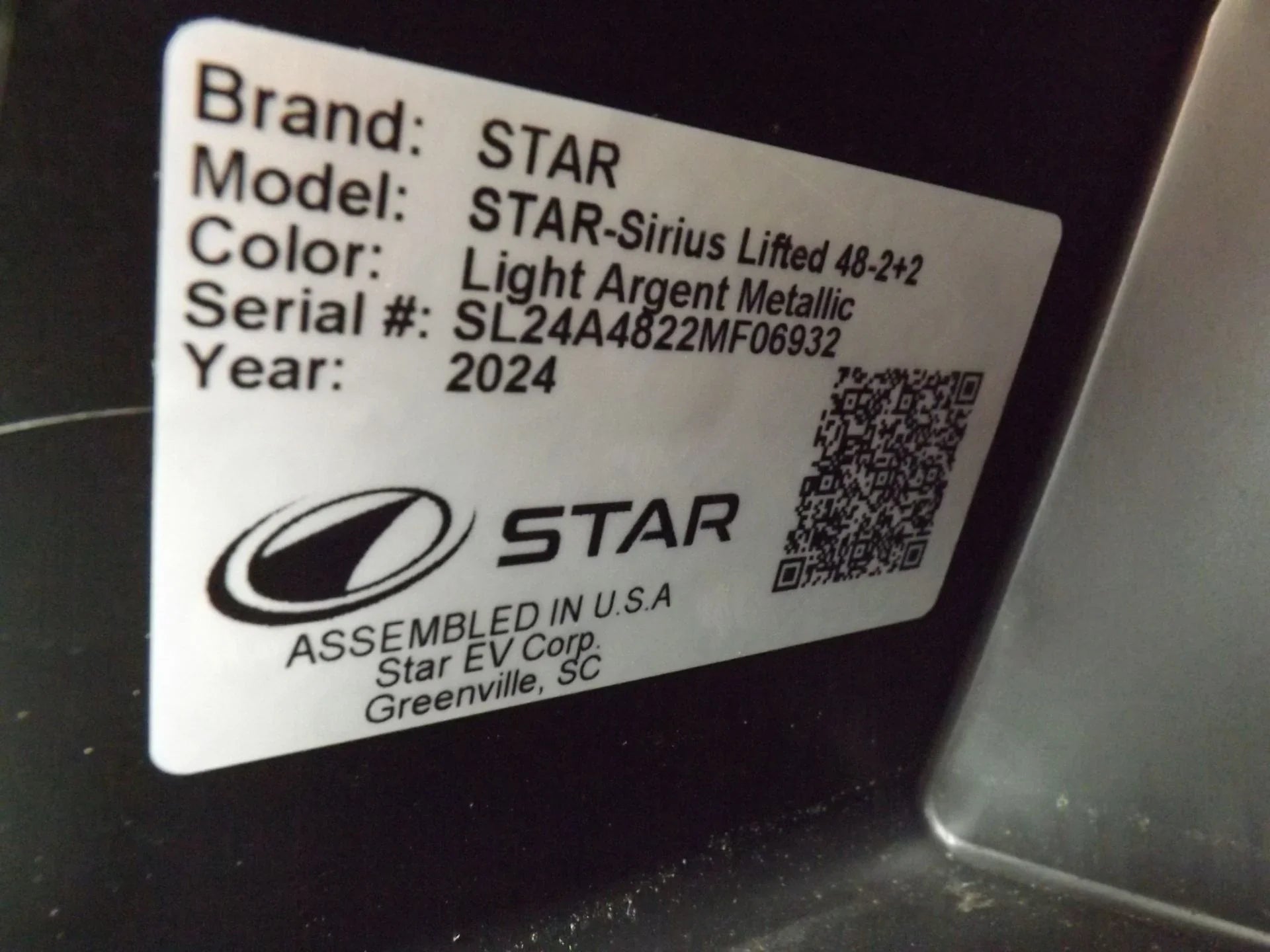 2024 Star EV SIRIUS 2+2 Lifted Lithium Golf Cart for Sale