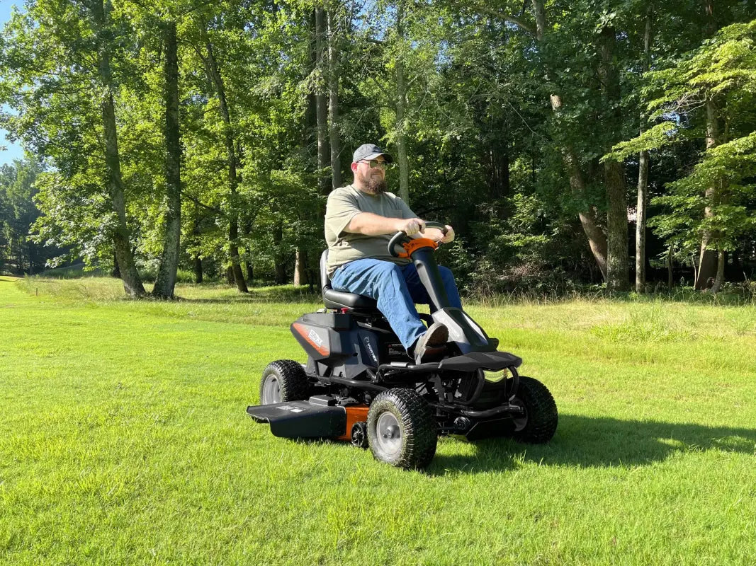 Yard Force Riding Lawn Mower 38″ 56V LFP Battery-Powered YF56VRX New